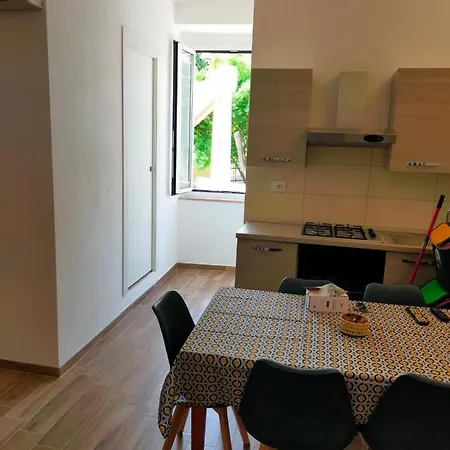 A Walk To Belvedere Apartament *