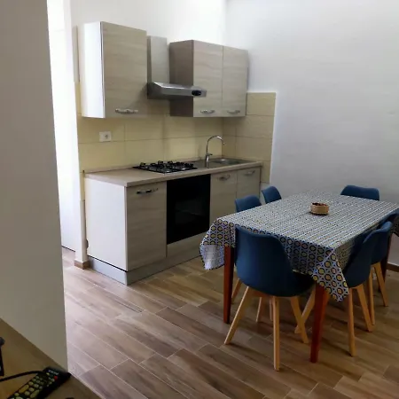 A Walk To Belvedere *