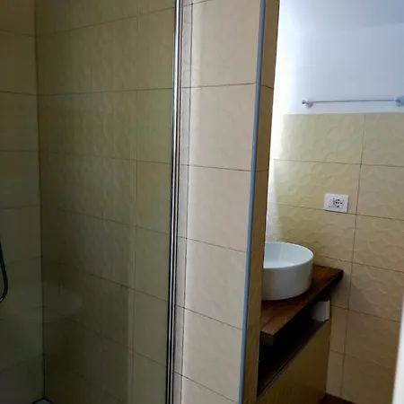 A Walk To Belvedere *